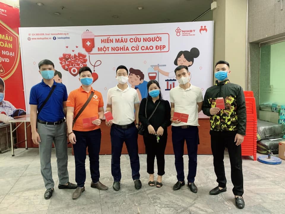 Tham gia hiến máu nhân đạo tại Bệnh viện Máu Trung Ương